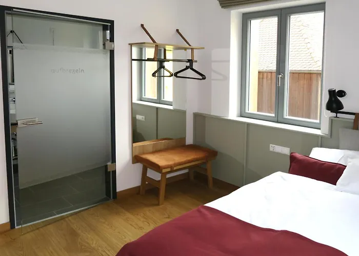 Gaestehaus Graef Haus 투르나우